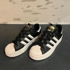 ADIDAS SUPERSTAR BONEGA